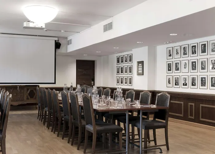 Radisson Blu Grand Tammer 4*